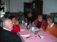 Arrivano i commensali - Click per ingrandire